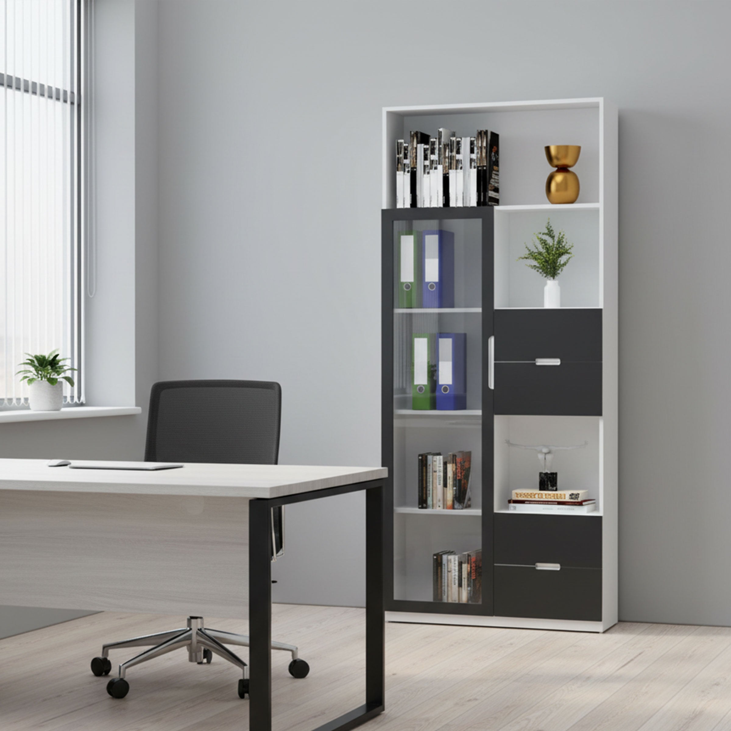 Kyron Bookshelf