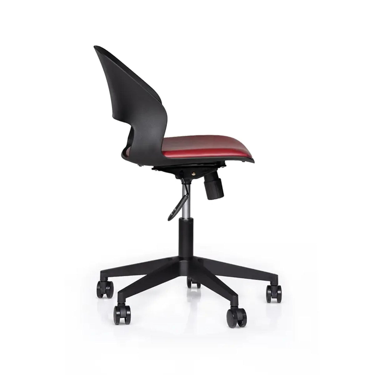 Side view of the Vento Pro swivel chair with a black backrest, red seat and five-spoke wheeled base.